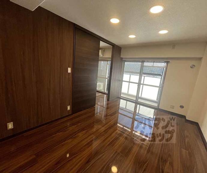 【エクセルコート・高辻西】間取