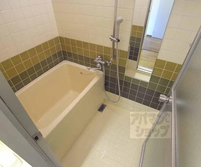 【エクセルコート・高辻西】間取