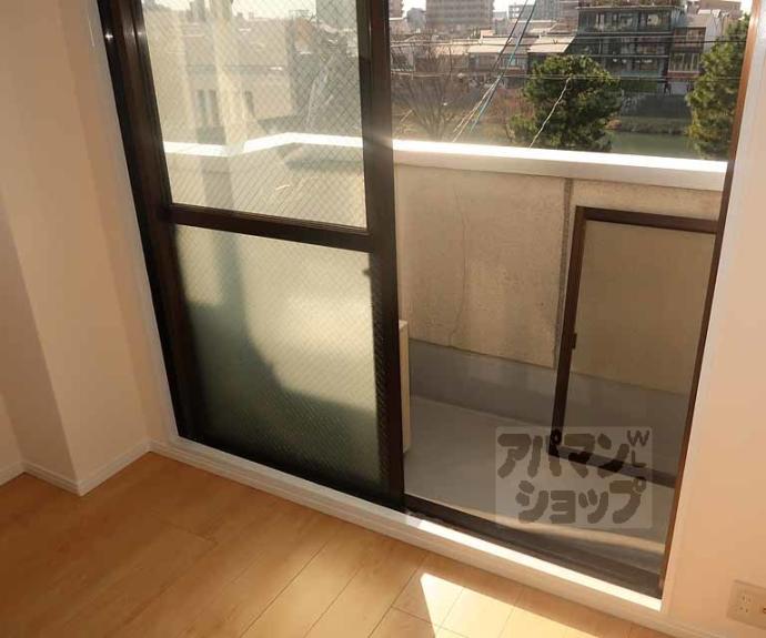 【ハイツリバーサイド】間取