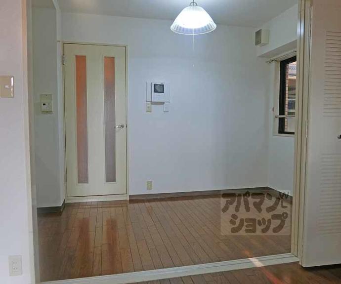 【ライオンズマンション四条堀川第2】間取