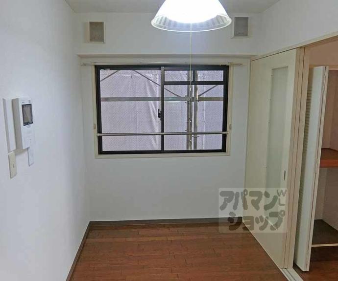 【ライオンズマンション四条堀川第2】間取