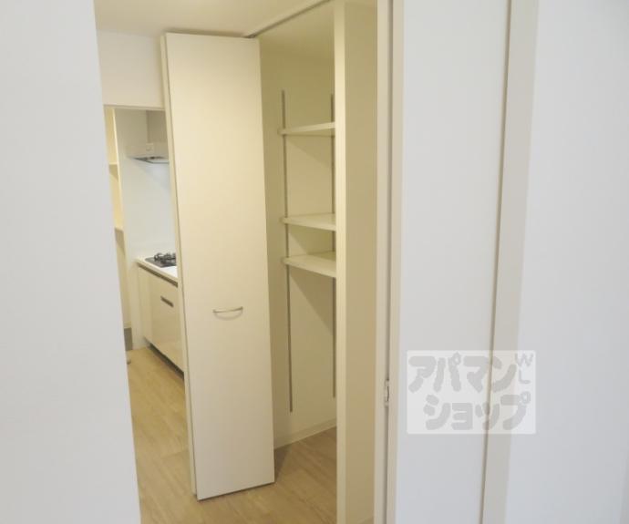 【ＣＲＥＡ二条城北】間取