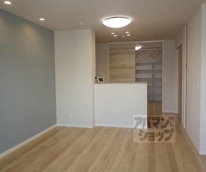 【シャーメゾン油小路】間取