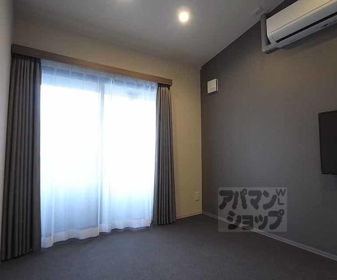 【ウエストミンスター御所西】間取