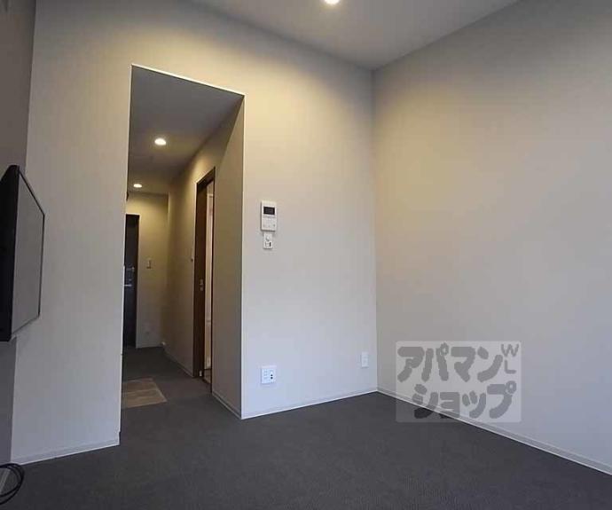 【ウエストミンスター御所西】間取