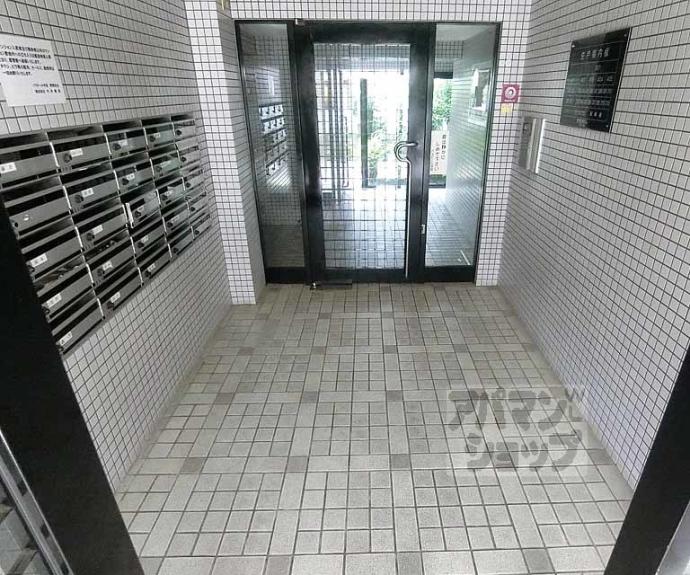 【パラドール平安】