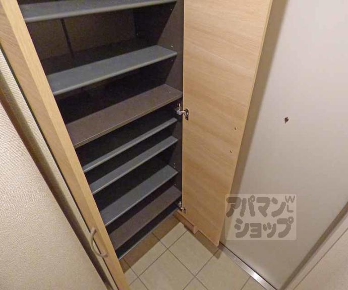 【ＣＯＣＯシャカ堂】間取