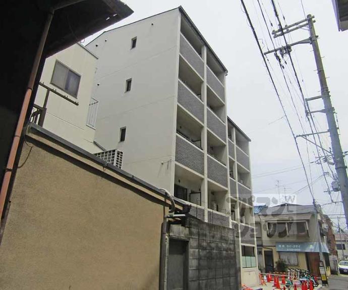 【ＴＨＥ　ＧＡＲＮＥＴ　ＳＵＩＴＥ　ＲＥＳＩＤＥＮＣＥ　京大前】
