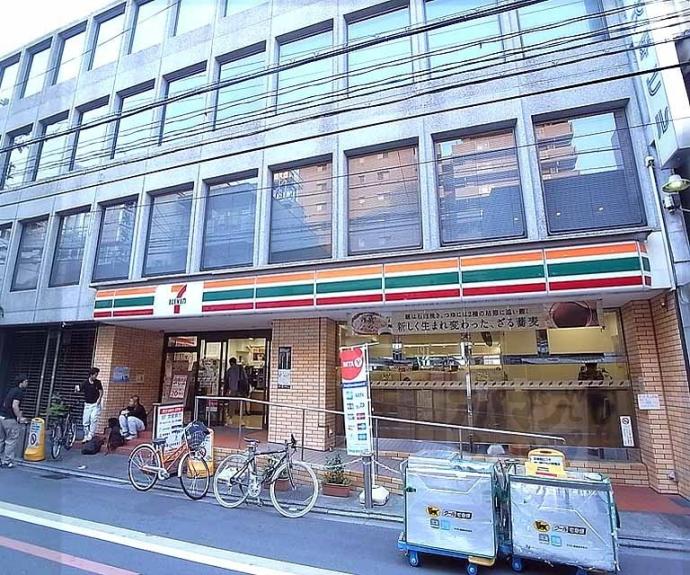 【ＴＨＥ　ＲＥＳＩＤＥＮＣＥ　京都東洞院四条】間取