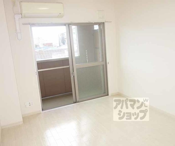 【Ｓｏｕｔｈ　Ｅａｓｔ　千】間取