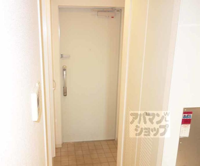 【Ｓｏｕｔｈ　Ｅａｓｔ　千】間取