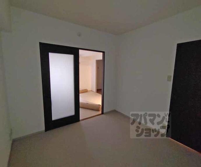 【ライオンズマンション祇園】間取