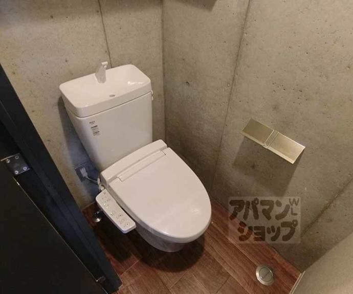 【ＣＲＥＯ太秦天神川】間取