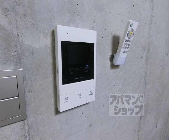 【ＣＲＥＯ太秦天神川】間取