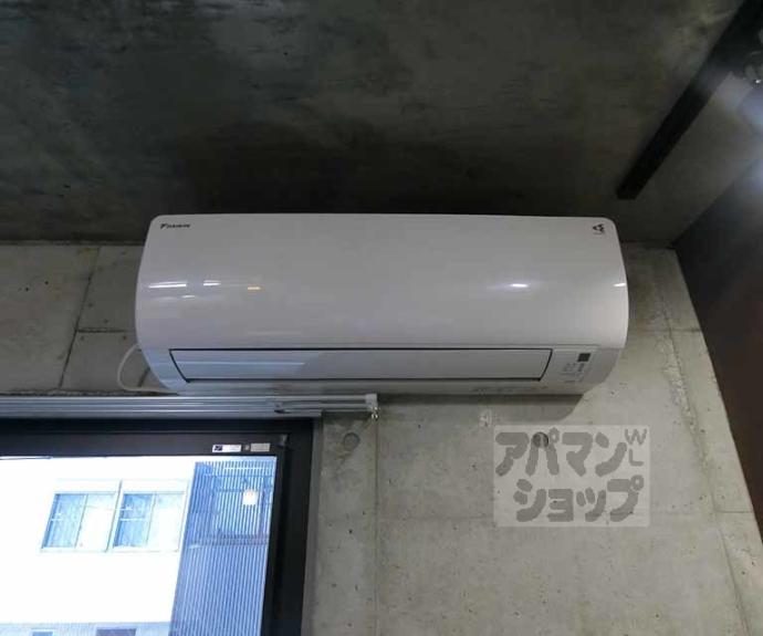 【ＣＲＥＯ太秦天神川】間取