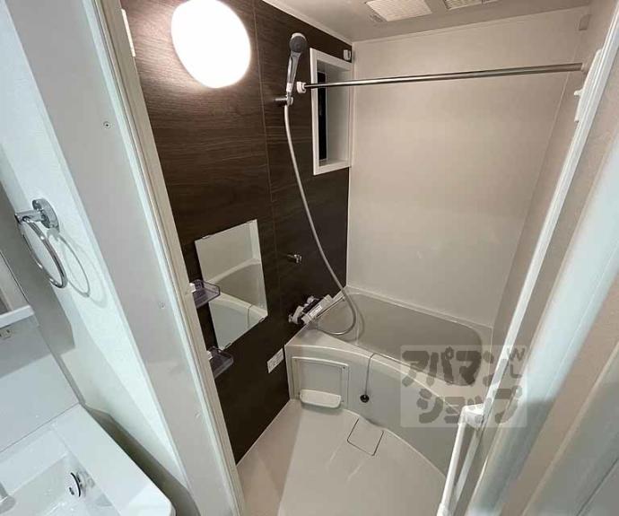 【ＴＨＥ　ＧＡＲＮＥＴ　ＳＵＩＴＥ　ＲＥＳＩＤＥＮＣＥ　清水五条ＥＡＳＴ】間取