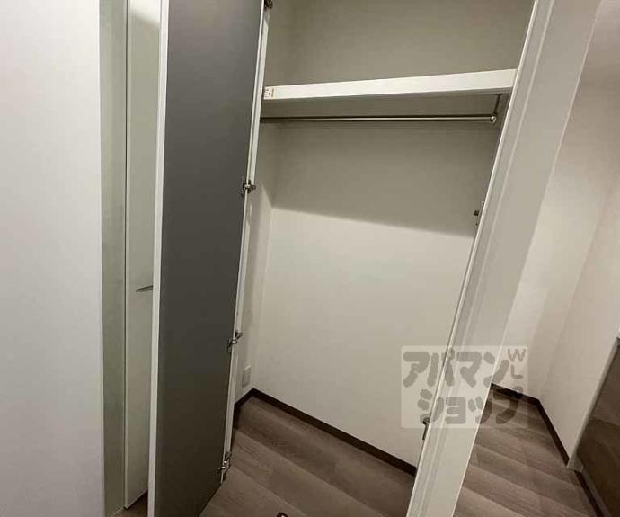 【ＴＨＥ　ＧＡＲＮＥＴ　ＳＵＩＴＥ　ＲＥＳＩＤＥＮＣＥ　清水五条ＥＡＳＴ】間取