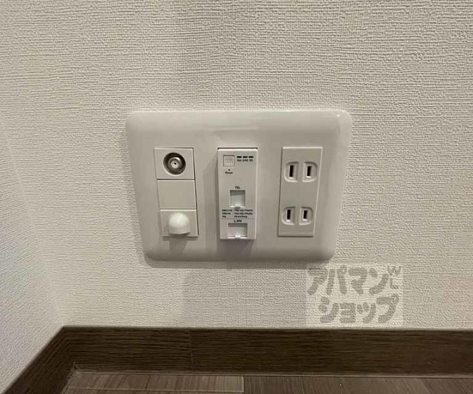 【ＴＨＥ　ＧＡＲＮＥＴ　ＳＵＩＴＥ　ＲＥＳＩＤＥＮＣＥ　清水五条ＥＡＳＴ】間取