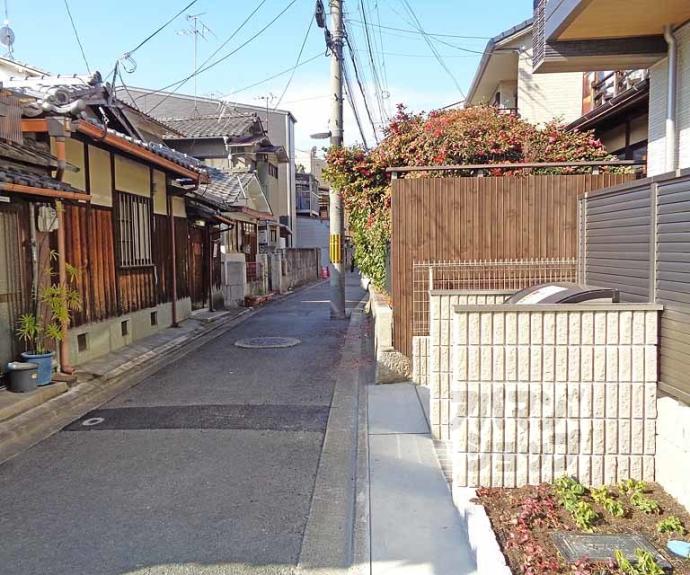 【シャーメゾン岩松伏見稲荷】間取