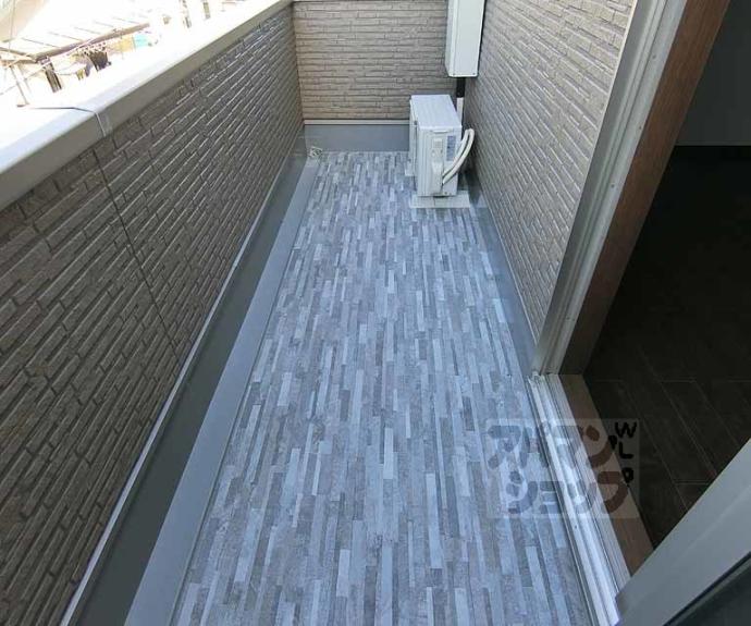 【カーサウッド花園】間取