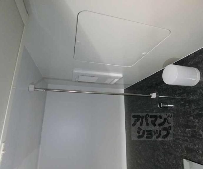 【カーサウッド花園】間取