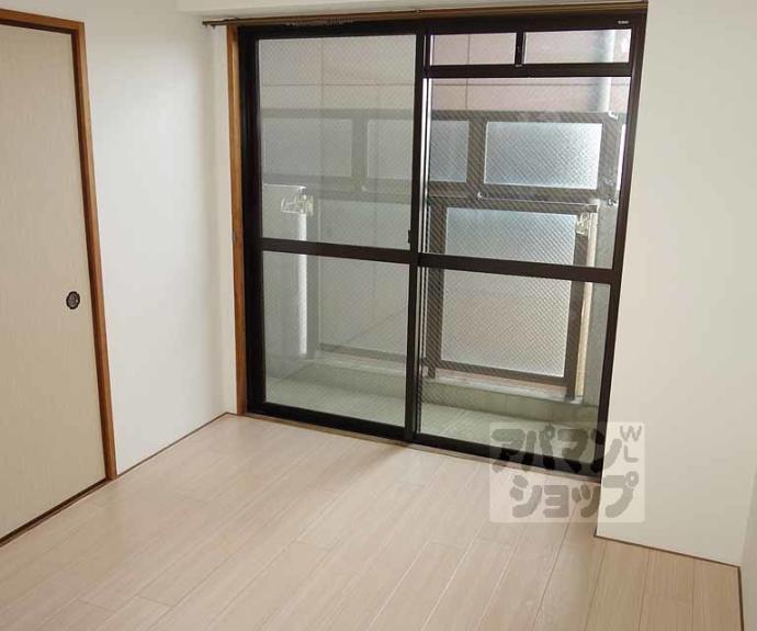 【メゾン・ド・フローラ】間取