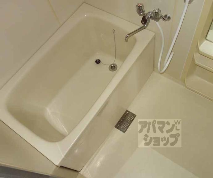 【メゾン・ド・フローラ】間取