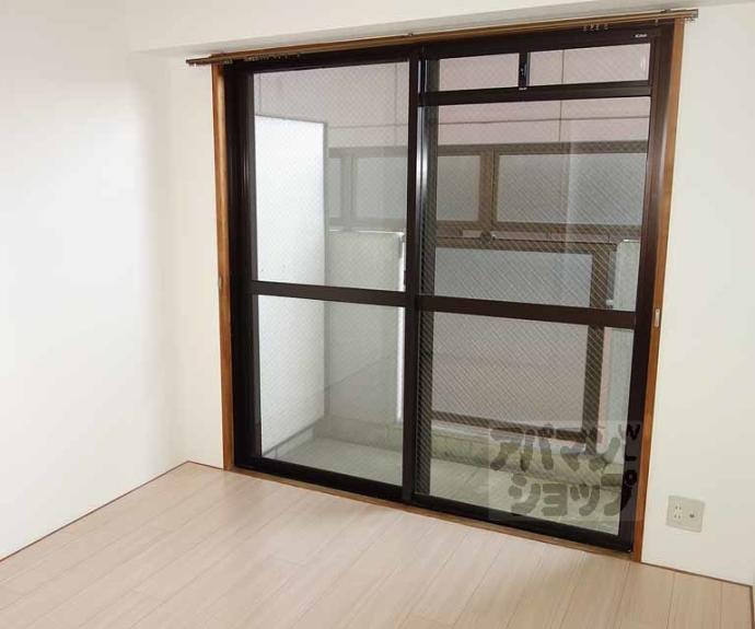 【メゾン・ド・フローラ】間取