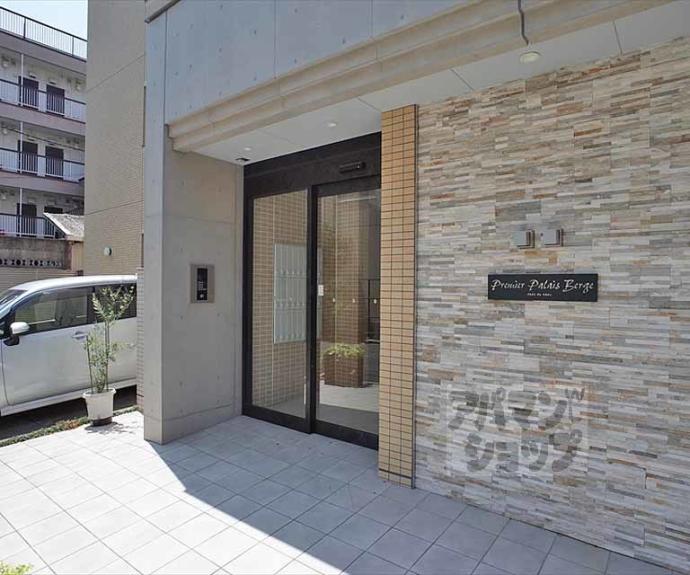 【Ｐｒｅｍｉｅｒ　Ｐａｌａｉｓ　Ｂｅｒｇｅ】間取