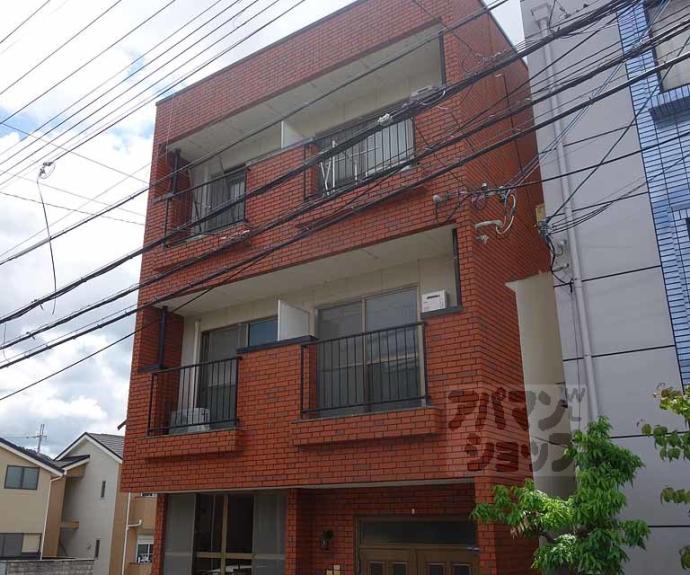 【シュトラーセ鳥羽街道】間取