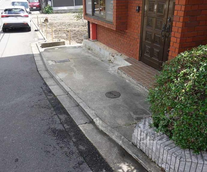 【シュトラーセ鳥羽街道】間取