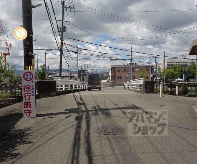 【シュトラーセ鳥羽街道】間取