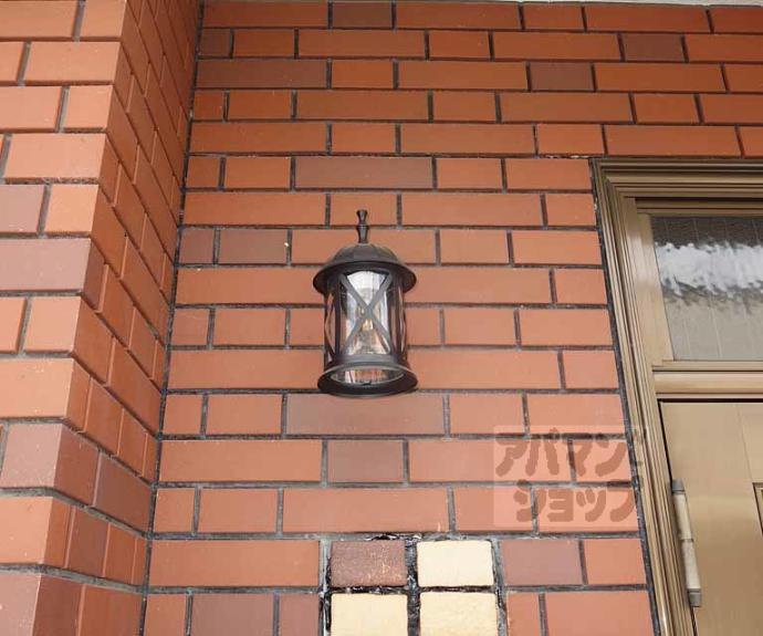 【シュトラーセ鳥羽街道】間取