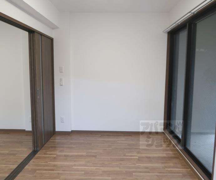 【メゾンドクレール西大路】間取