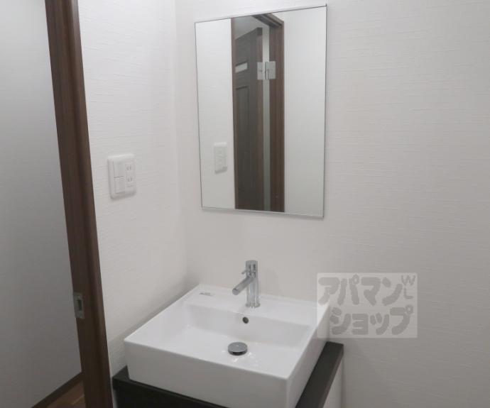 【メゾンドクレール西大路】間取