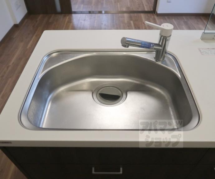 【メゾンドクレール西大路】間取