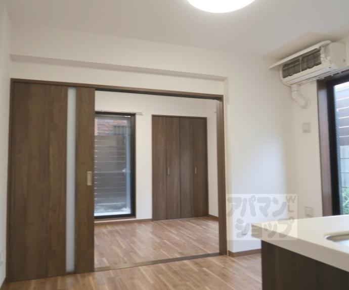 【メゾンドクレール西大路】間取