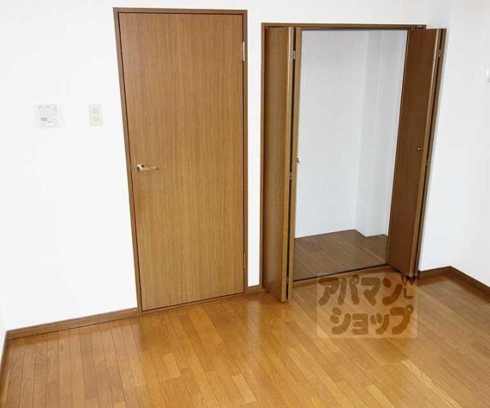 【ハイツ本瓦】間取