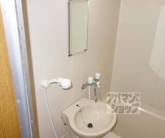 【ハイツ本瓦】間取