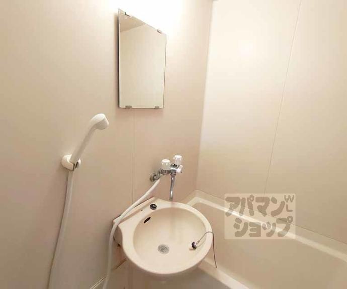 【ハイツ本瓦】間取