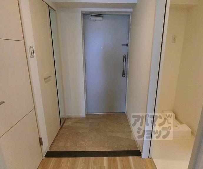 【ラウレア西院】間取