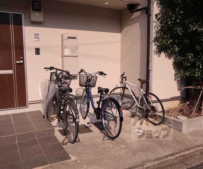 【ハーモニーテラス鳥羽街道】間取
