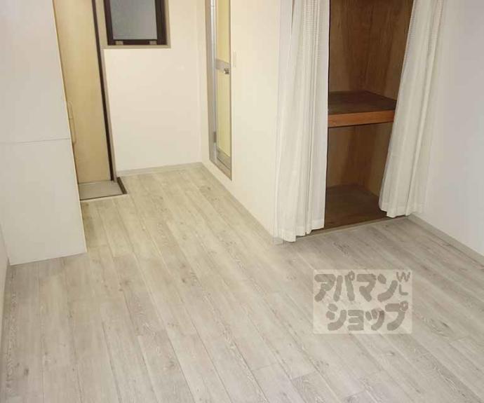 【フローレンスⅡ】間取