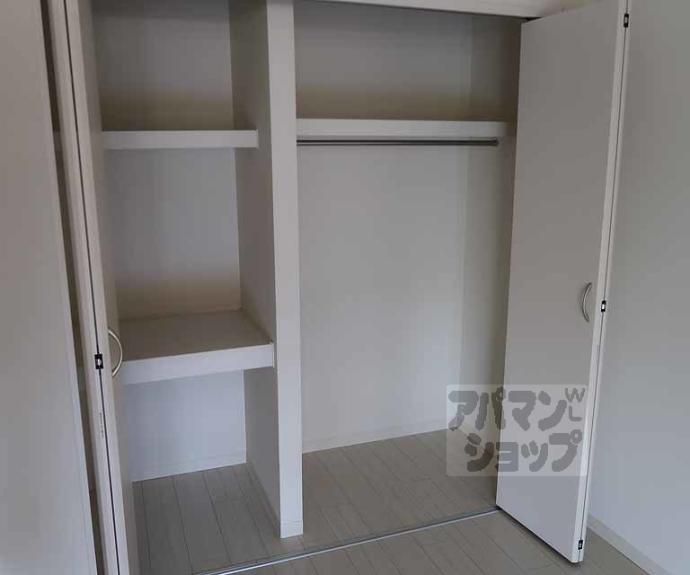 【エルヴィータ安朱】間取