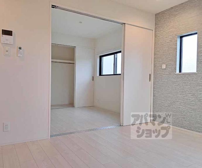 【ｌａ　ｂｅｌｌｅ　ｍｅｒ　伏見稲荷】間取