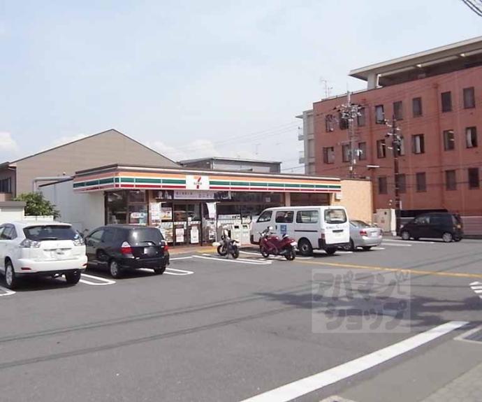 【シャーメゾン岩松　伏見稲荷】間取