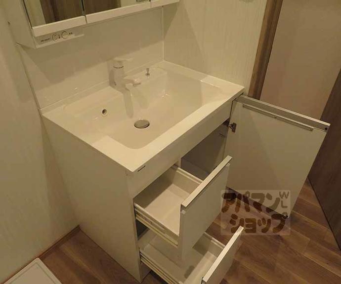 【グランベール　イースト】間取