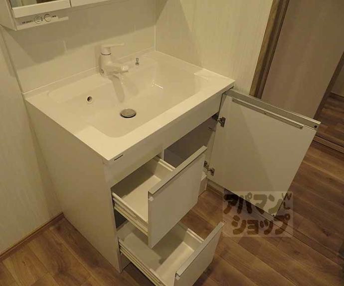 【グランベール　イースト】間取