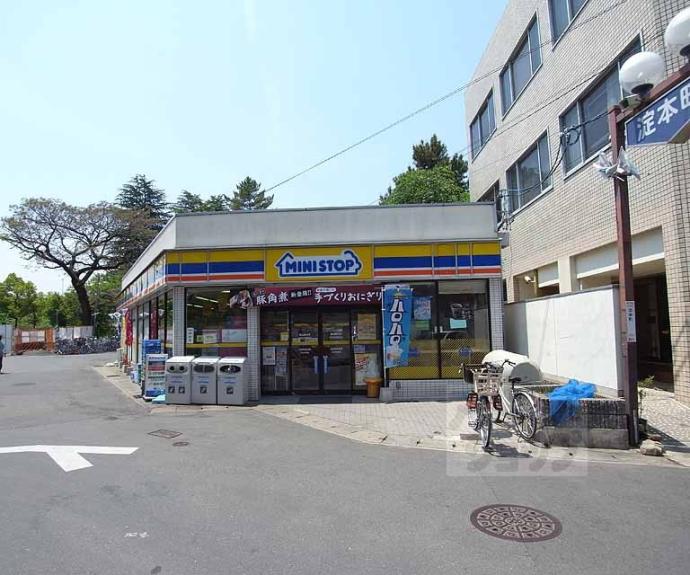 【デ・リード淀城公園】間取