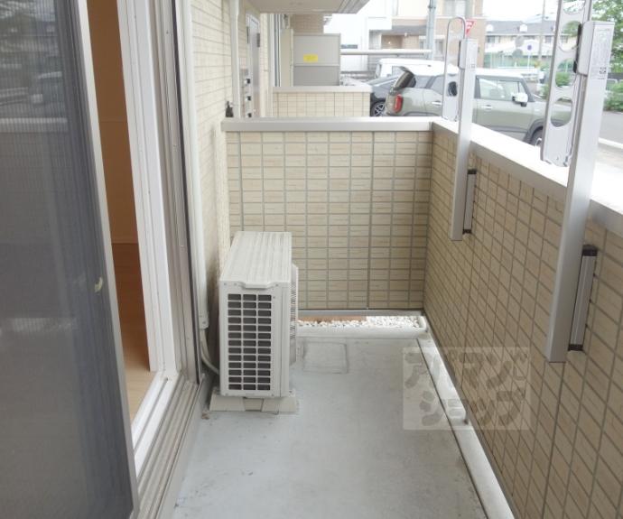 【カーサ　ヨシ】間取